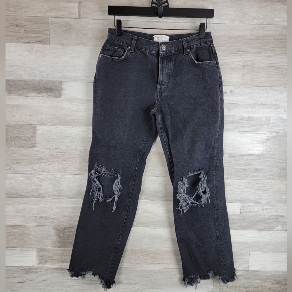 We The Free Maggie Mid Rise Straight Washed Black Distressed Jean Women's 26 - Picture 11 of 16